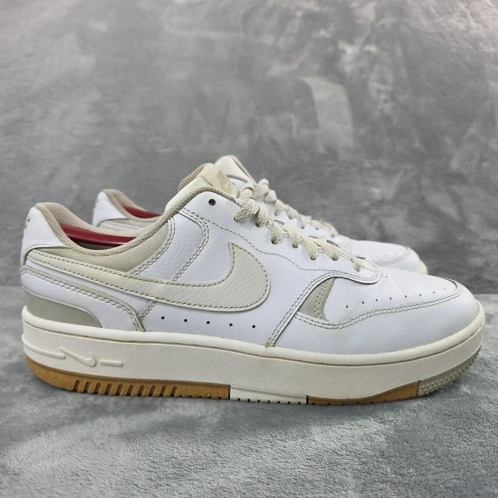 Size 9.5 - Nike Gamma Force White Phantom‎ W